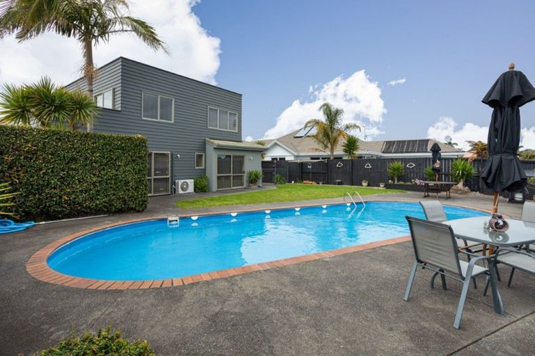 Photo of property in 154 Evans Road, Papamoa Beach, Papamoa, 3118