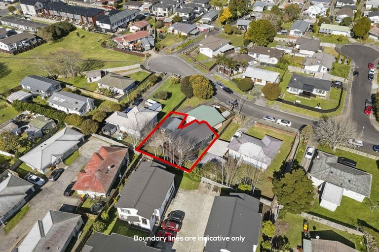 Photo of property in 20b Adams Road, Manurewa, Auckland, 2102