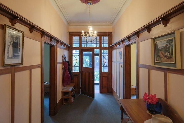 Photo of property in 18 Sheen Street, Roslyn, Dunedin, 9010