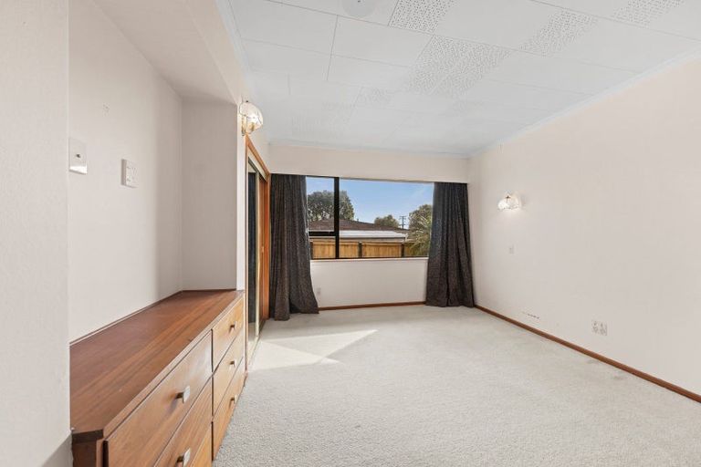 Photo of property in 36 Wairau Road, Oakura, 4314