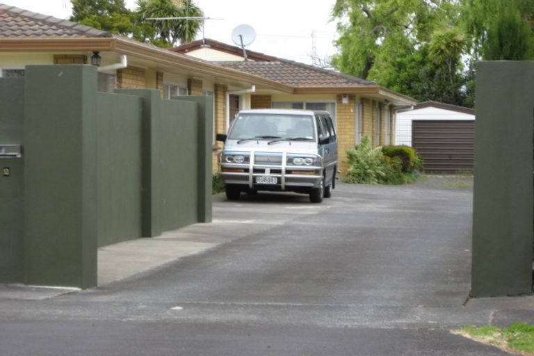 Photo of property in 1/11 Berwyn Avenue, Takanini, 2112