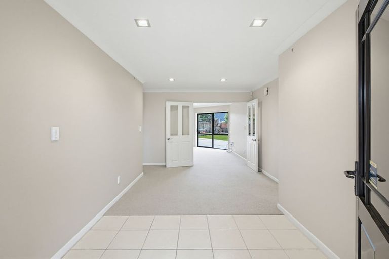 Photo of property in 66 Royal Oak Drive, Kelvin Grove, Palmerston North, 4414