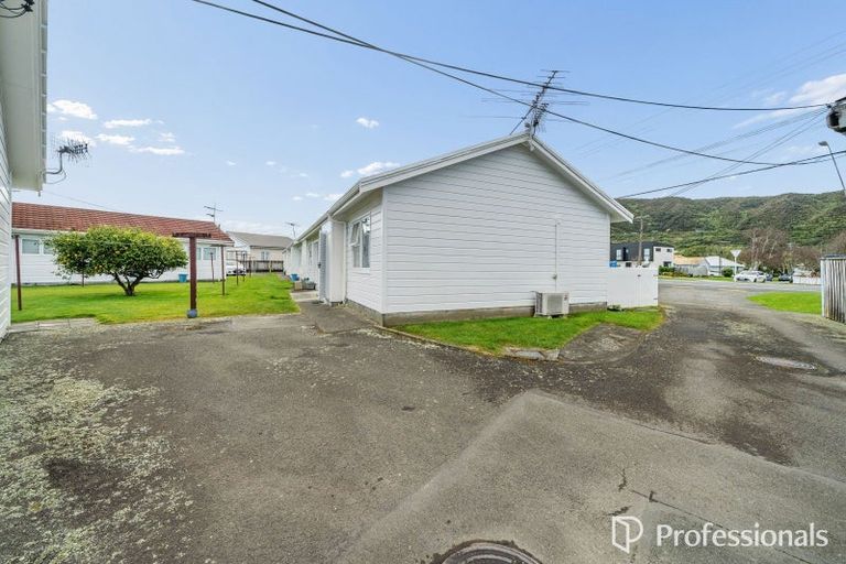 Photo of property in 1/1079 High Street, Taita, Lower Hutt, 5011