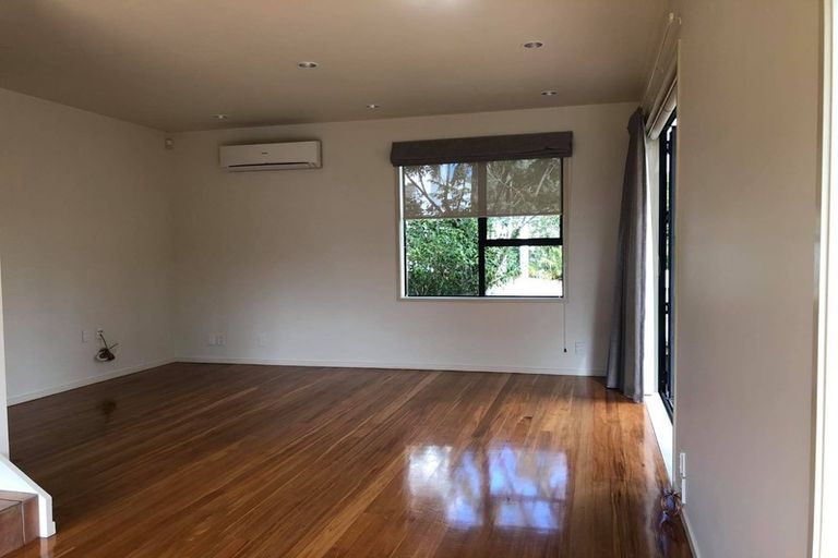 Photo of property in 2/13 Havelock Avenue, Forrest Hill, Auckland, 0620