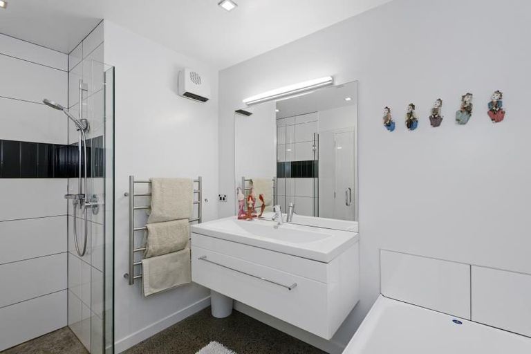 Photo of property in 16 Belmont Avenue, Rangiora, 7400