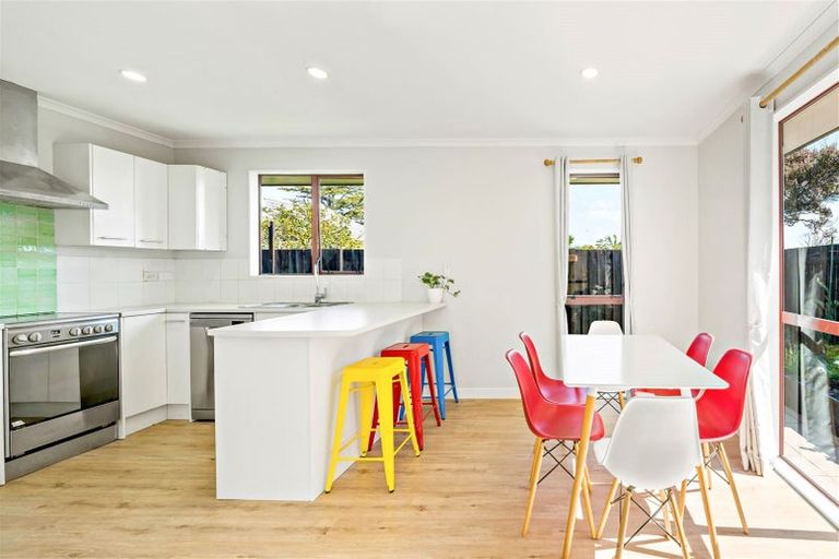 Photo of property in 640a Te Atatu Road, Te Atatu Peninsula, Auckland, 0610