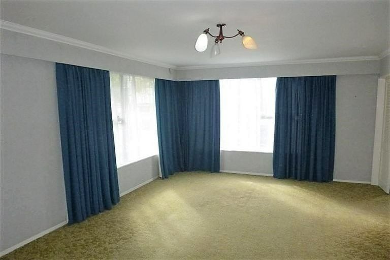 Photo of property in 20 Marina Grove, Hutt Central, Lower Hutt, 5010