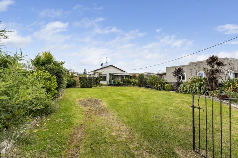 Photo of property in 127 Seabury Avenue, Foxton Beach, Foxton, 4815