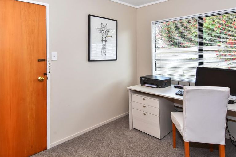 Photo of property in 158 Kitchener Road, Pukekohe, 2120