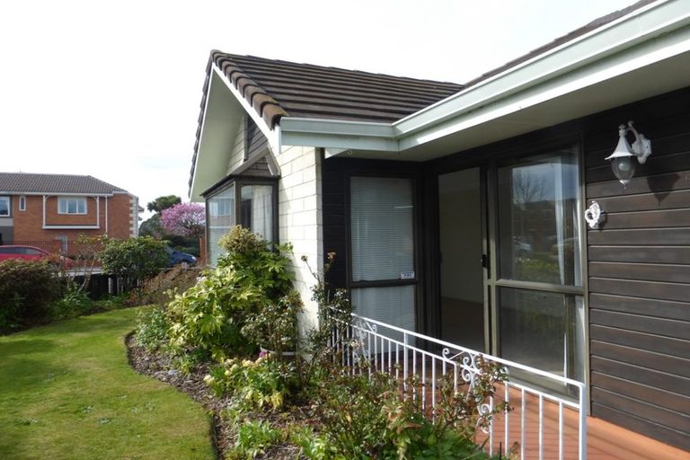 Photo of property in 1/56 Devon Street, Sydenham, Christchurch, 8023