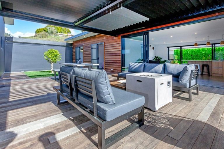 Photo of property in 31 Longreach Drive, Cooks Beach, Whitianga, 3591