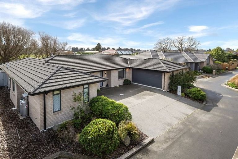 Photo of property in 28a Springwater Avenue, Northwood, Christchurch, 8051