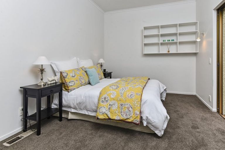 Photo of property in 8 Awanui Street, Birkenhead, Auckland, 0626