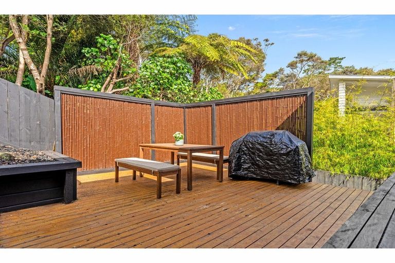 Photo of property in 2/46 Powrie Street, Glenfield, Auckland, 0629