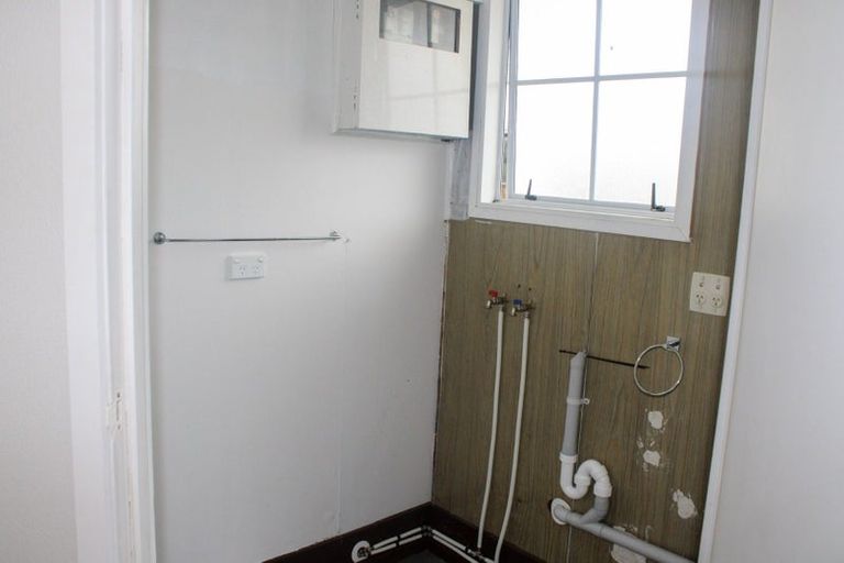 Photo of property in 5 Sullivan Avenue, Mangere Bridge, Auckland, 2022