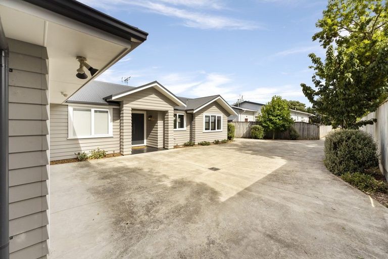 Photo of property in 742 Main Street, Palmerston North, 4414