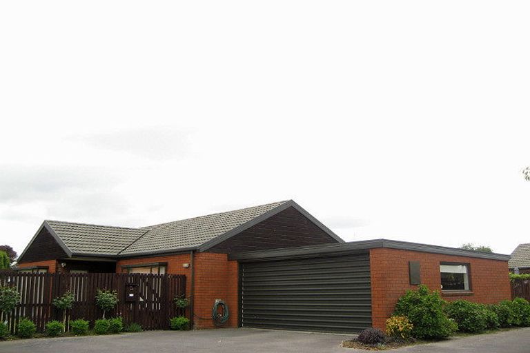 Photo of property in 48 Munro Street, Redwood, Christchurch, 8051