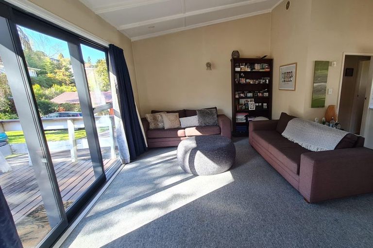 Photo of property in 96a Grand Vue Road, Kawaha Point, Rotorua, 3010