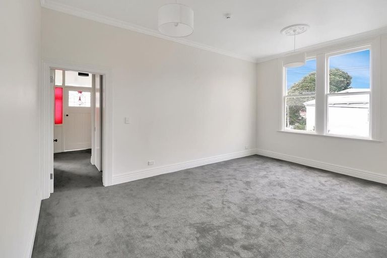 Photo of property in 31 Colombo Street, Newtown, Wellington, 6021