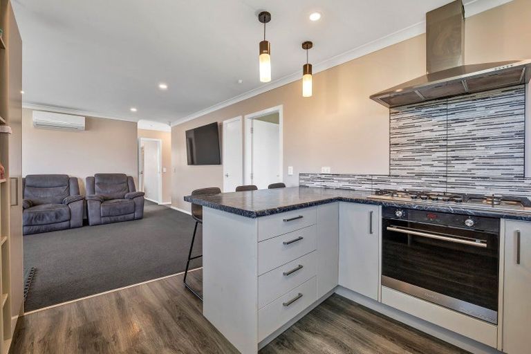 Photo of property in 63 Domett Street, Waitara, 4320