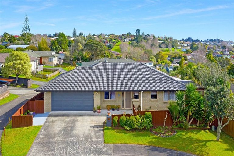 Photo of property in 11 Northridge Terrace, Massey, Auckland, 0614