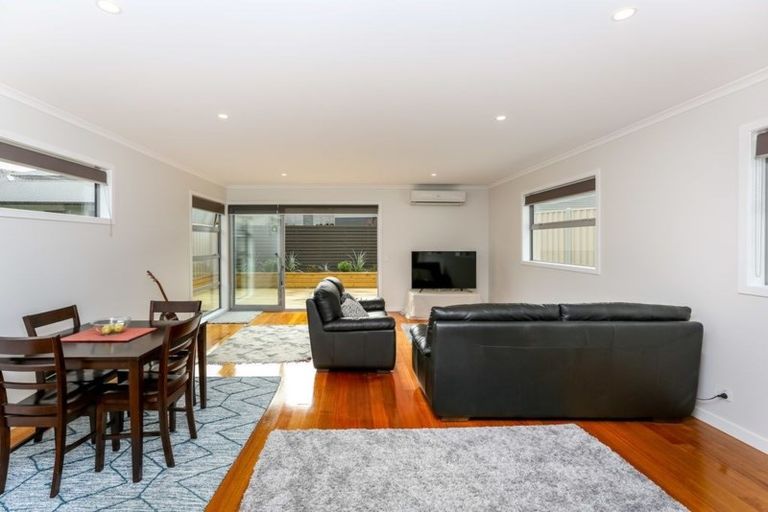 Photo of property in 6 Fern Lane, Whalers Gate, New Plymouth, 4310