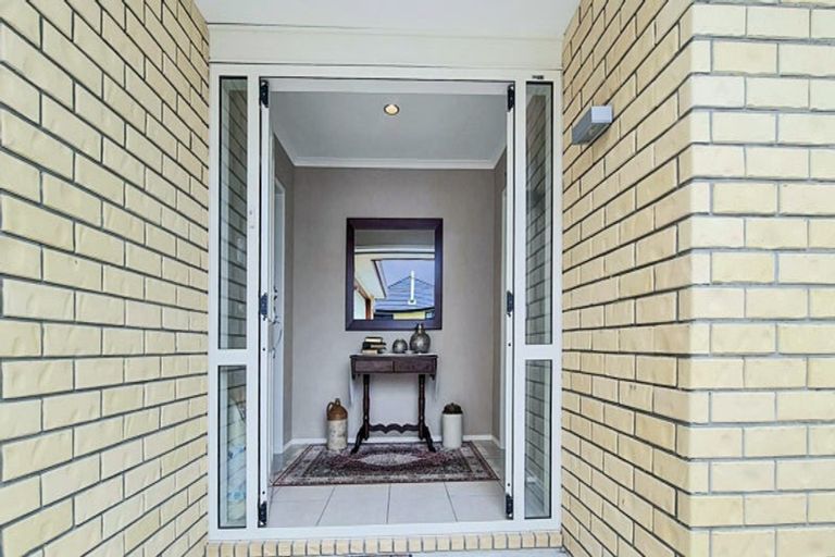 Photo of property in 44 Phillips Street, Sanson, 4817