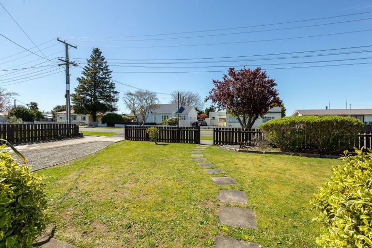 Photo of property in 8 Mckenzie Terrace, Carterton, 5713