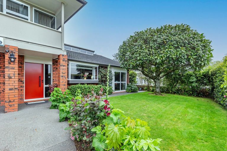 Photo of property in 58 Highbury Drive, Levin, 5510