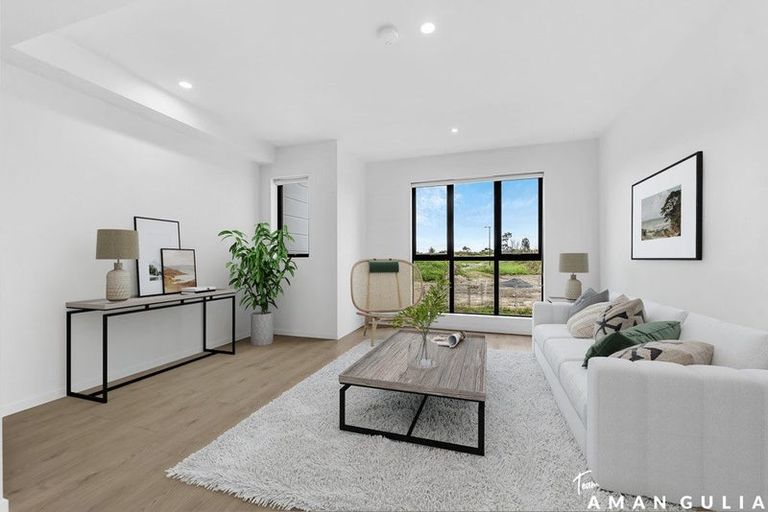 Photo of property in 5 Rakau Road, Hobsonville, Auckland, 0618