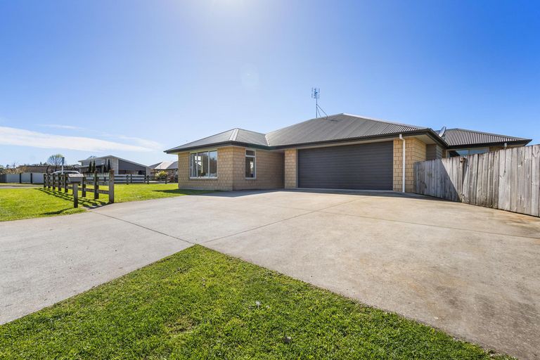 Photo of property in 2 Cicada Place, Kihikihi, Te Awamutu, 3800