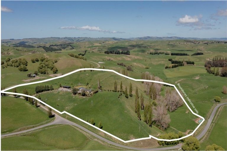 Photo of property in 529 Wallingford Road, Wanstead, Waipukurau, 4282