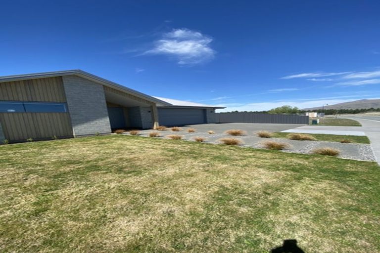 Photo of property in 41 Lakeland Avenue, Twizel, 7901
