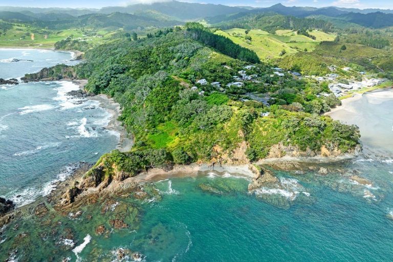 Photo of property in 124 Rapata Road, Oakura, Hikurangi, 0184