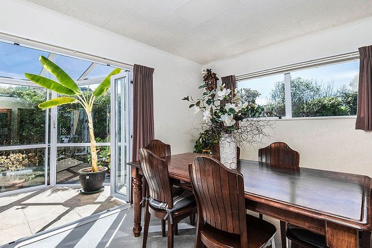 Photo of property in 8a Kipling Street, Johnsonville, Wellington, 6037