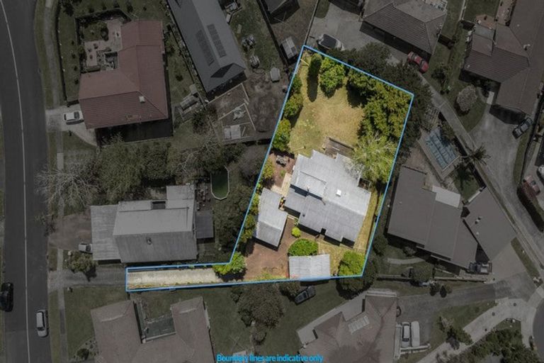 Photo of property in 35 Rushgreen Avenue, Pahurehure, Papakura, 2113