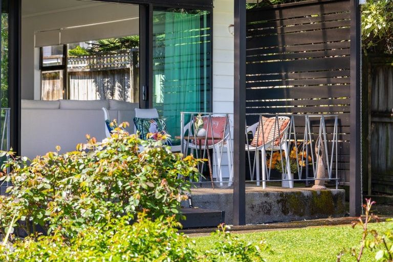 Photo of property in 33 Seddon Street, Waikanae, 5036