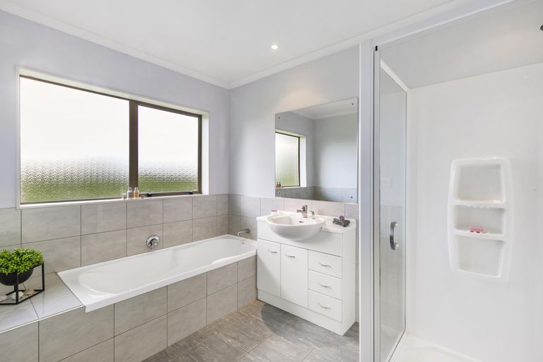 Photo of property in 59 Patumahoe Road, Patumahoe, Pukekohe, 2679