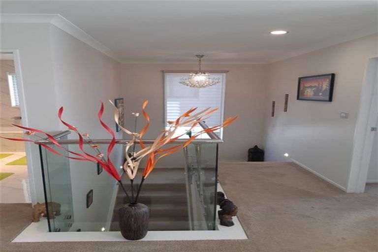 Photo of property in 20 Drumbuoy Drive, Flat Bush, Auckland, 2019