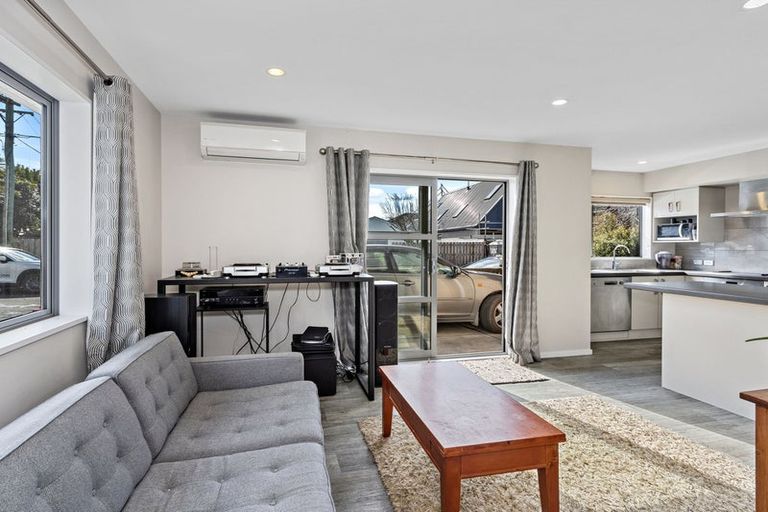 Photo of property in 28 Burke Street, Addington, Christchurch, 8024