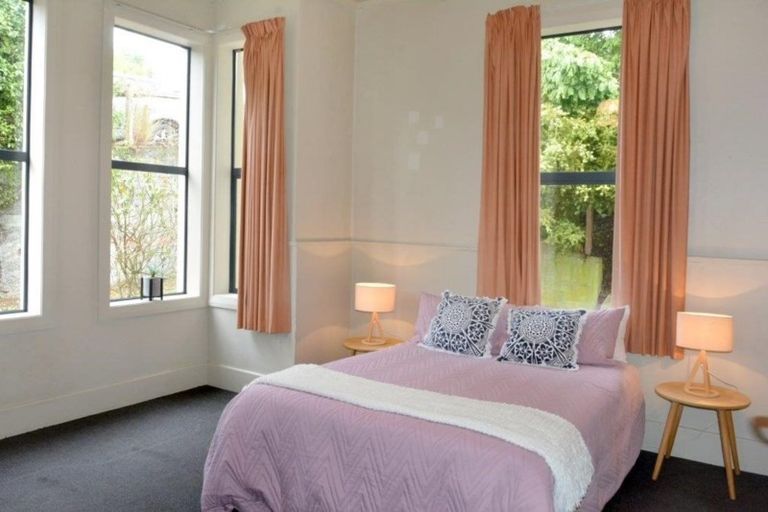 Photo of property in 63 Argyle Street, Mornington, Dunedin, 9011