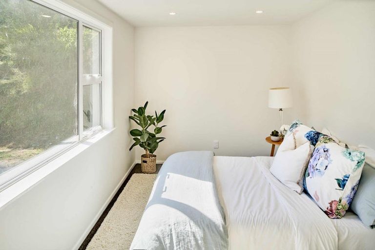 Photo of property in 25 Corlett Road, Plimmerton, Porirua, 5026