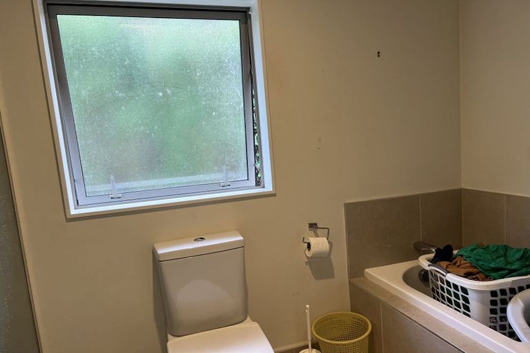 Photo of property in 4 Halder Place, Torbay, Auckland, 0632