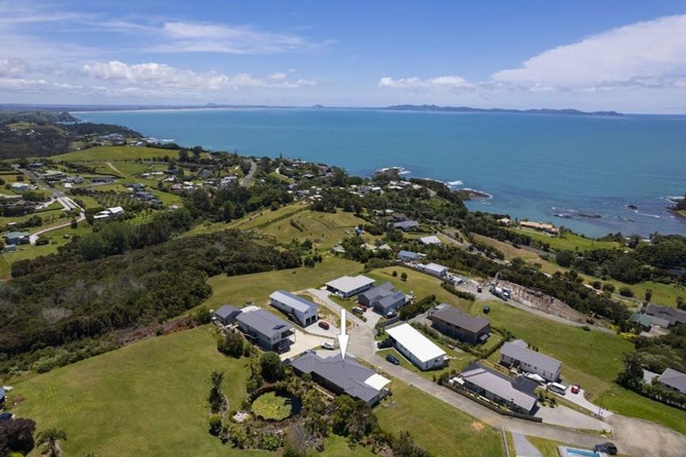 Photo of property in 31 Eagles Way, Cable Bay, 0420
