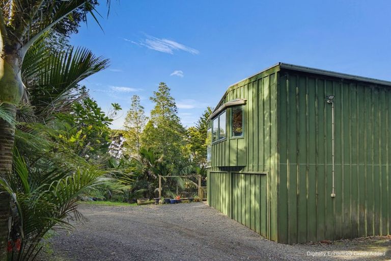 Photo of property in 102 Taylor Road, Waimauku, 0882