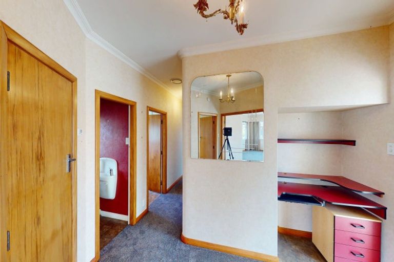 Photo of property in 35 Hannan Street, Levin, 5510