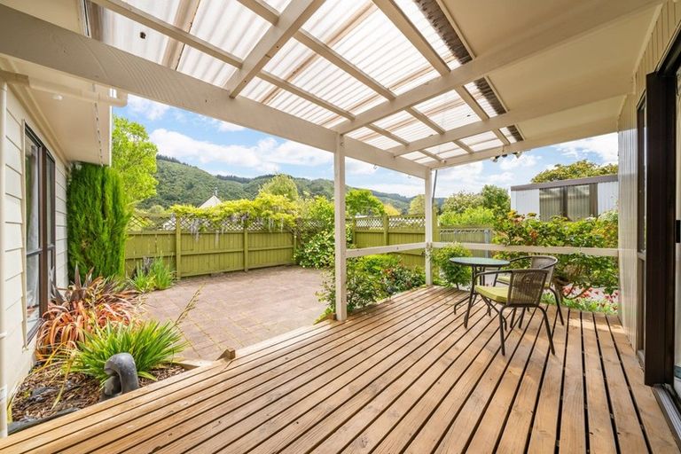 Photo of property in 3 Amber Grove, Birchville, Upper Hutt, 5018