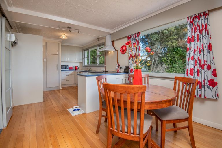 Photo of property in 10 Shand Street, Green Island, Dunedin, 9018
