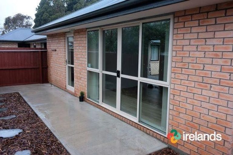 Photo of property in 5/149 Pages Road, Wainoni, Christchurch, 8061