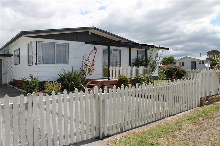 Photo of property in 7 Diaz Drive, Flaxmere, Hastings, 4120